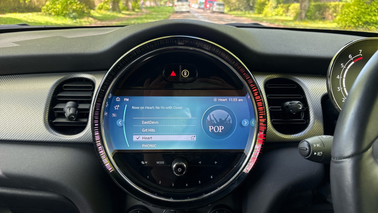 MINI Hatchback 1.5 Cooper Exclusive 3dr Auto Petrol Hatchback